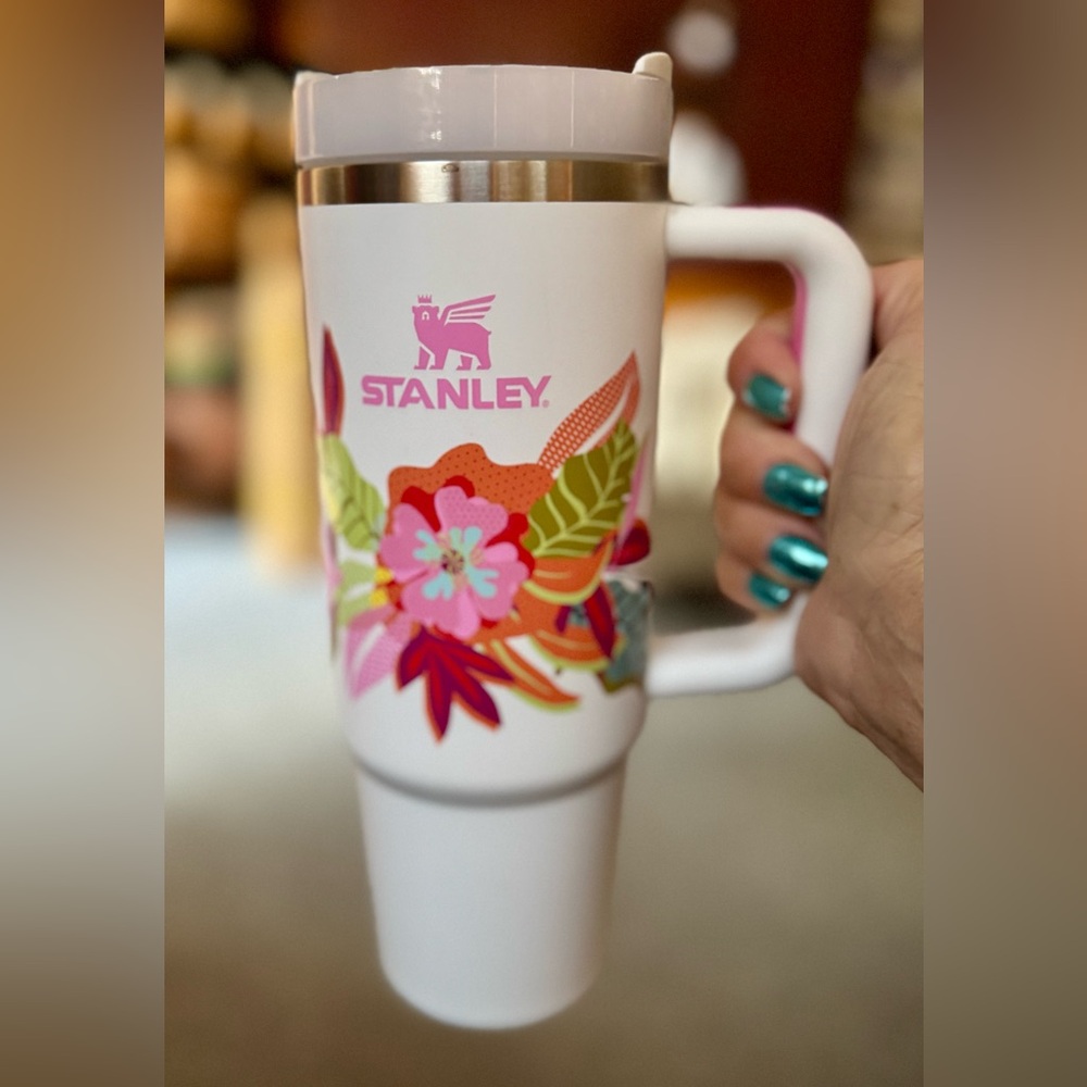 Stanley Mothers Day limited edition White and Pink Insulated travel Mug